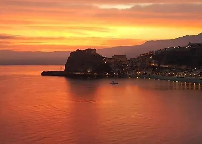 Brezza Marina * Scilla